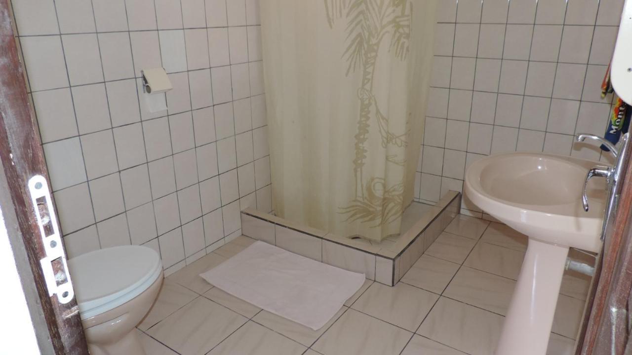 ル・ロベールChez Regineアパートメント エクステリア 写真